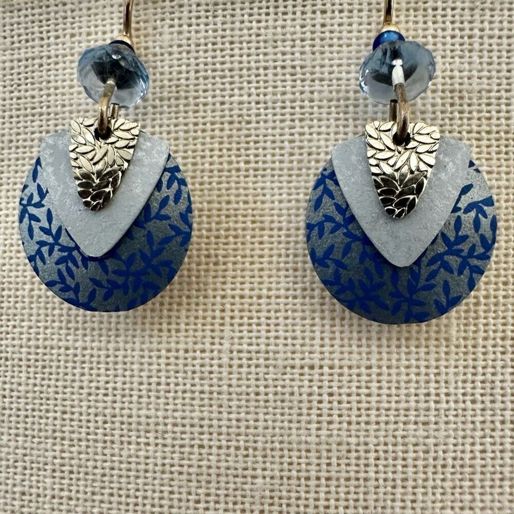 Adajio Earrings Sterling silver Periwinkle Disc & Shield Shiny Silver Tone Leaf